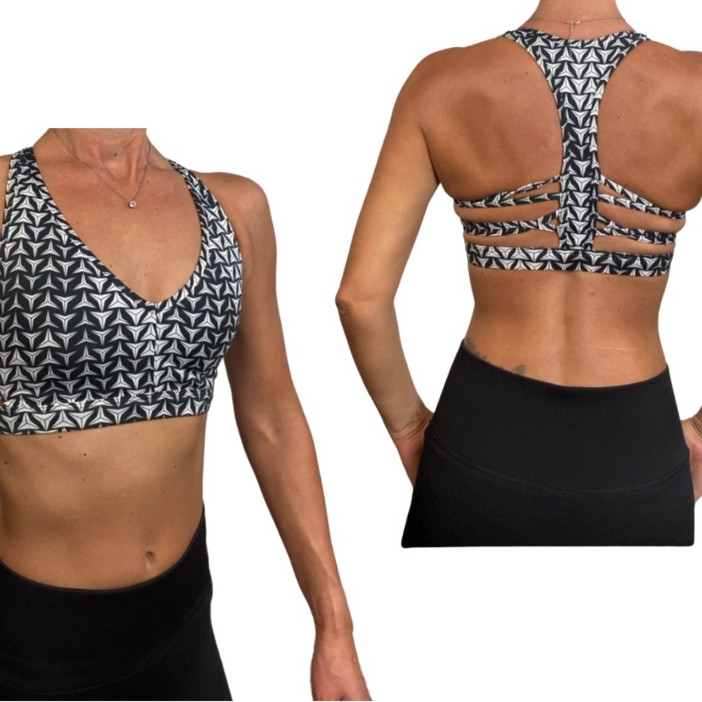 Geometric Black and White Sports Bra by Victoria Sport Size Small